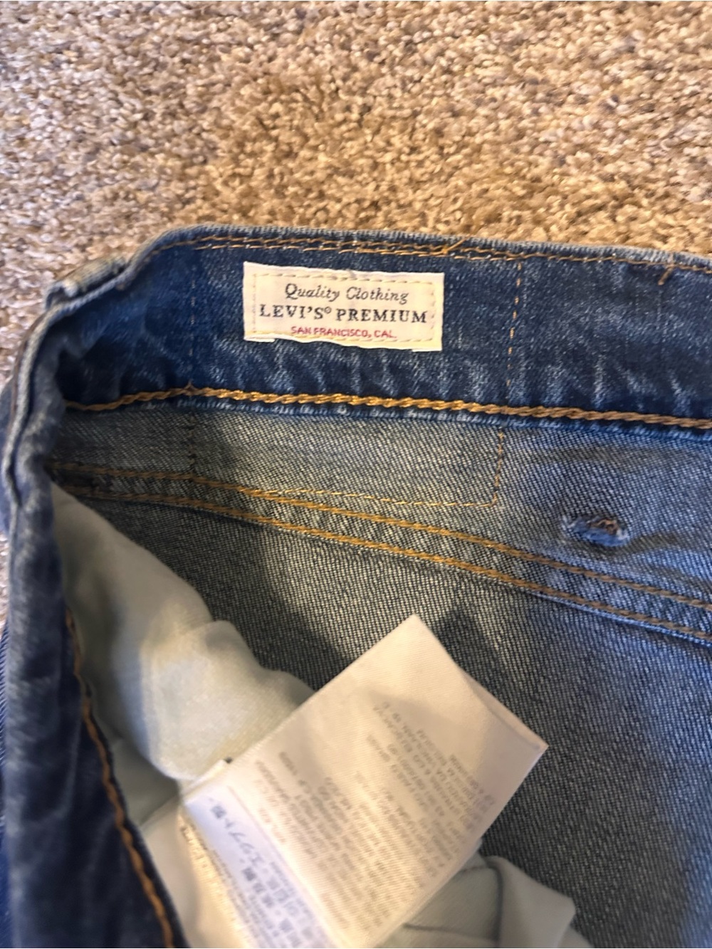 Levi's Men's Straight Leg Dark Blue Jeans - Picture 3 of 7